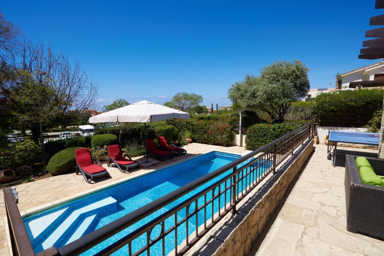 3 Bedroom Villa Madelini With Private Pool, Aphrodite Hills Resort Kúklia Kültér fotó