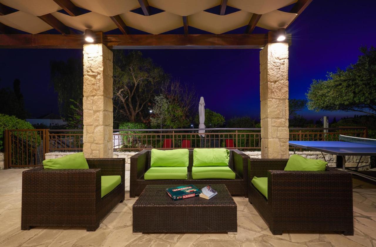 3 Bedroom Villa Madelini With Private Pool, Aphrodite Hills Resort Kúklia Kültér fotó