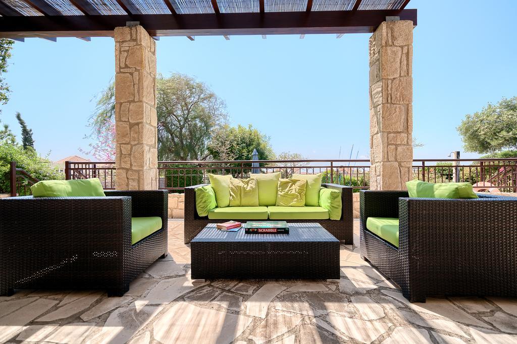 3 Bedroom Villa Madelini With Private Pool, Aphrodite Hills Resort Kúklia Kültér fotó